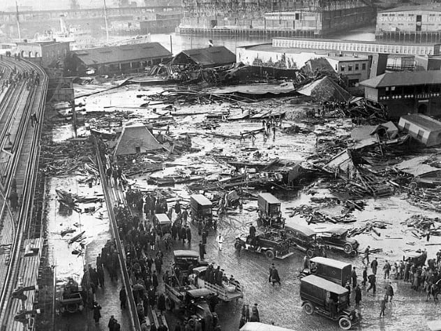 Boston-Molasses-Disaster.jpg