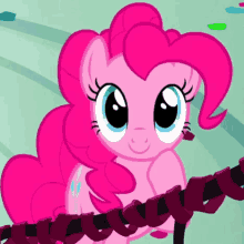 pinkie-pie-my-little-pony.gif