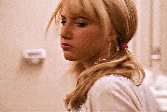 5bcd483ecc472e2997ac848eb91cdd98.gif